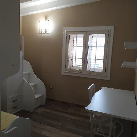 Toffy' Villa